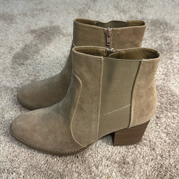 Universal Thread Boots Size 11 Color Taupe - Picture 5 of 12